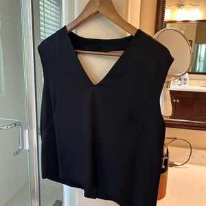 Nicole Miller top